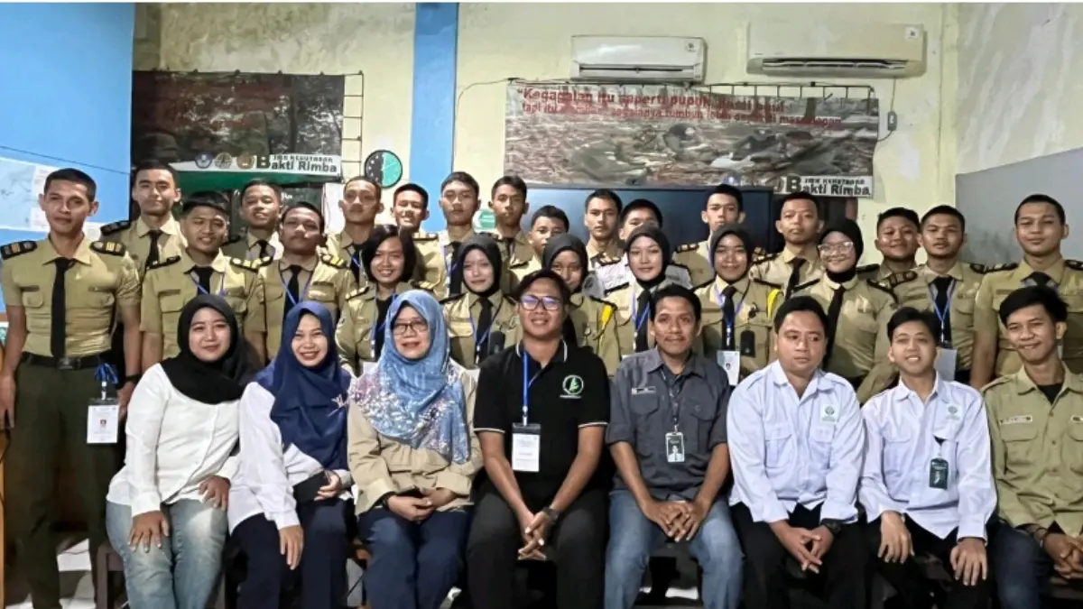 SMK Kehutanan Bakti Rimba menggelar Uji Kompetensi keahlian dengan PT Surya Hutani Jaya. (Dok. SMK Kehutanan Bakti Rimba)