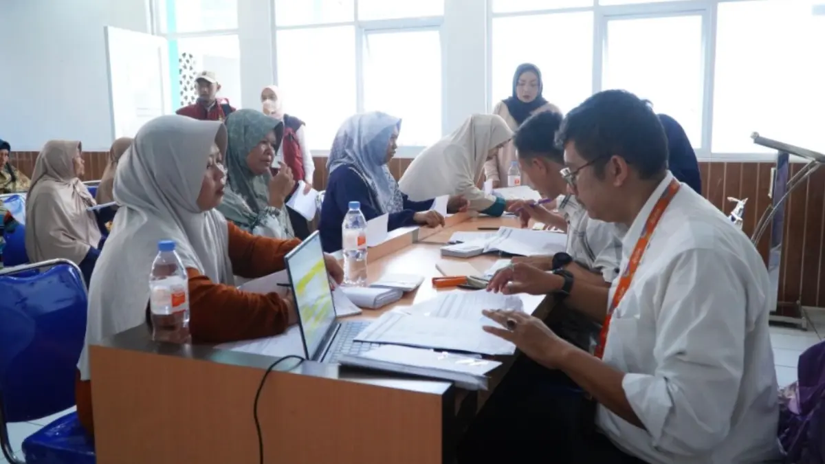 Ilustrasi Pencoretan data bansos (Foto: Instagram @Kecamatanpasirjambu)