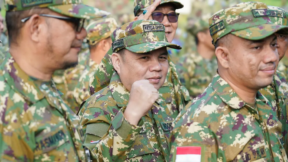 Ketua DPRD Kota Bogor Adityawarman Adil (tengah) mengikuti retreat KPPD 2026 di Magelang. (Dok. Humas DPRD Kota Bogor)