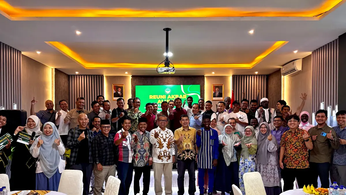Reuni Akbar Alumni Fakultas Teknik dan Sains (FTS) UIKA Bogor yang digelar pada Sabtu, 18 April 2026 di Aula 206 FTS UIKA Bogor.