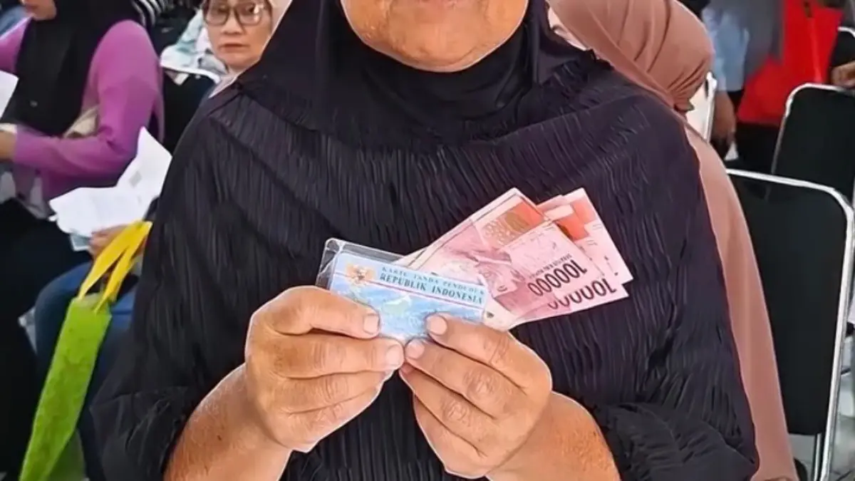 Ilustrasi Penyaluran Bansos PKH dan Sembako (Instagram @cileunyi_masagi)