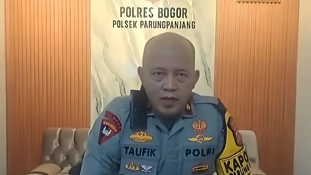 Kapolsek Parungpanjang, Kompol M Taufik menegaskan masih mengejar pelaku penyiraman air keras.  (Nasir/ Radar Bogor)