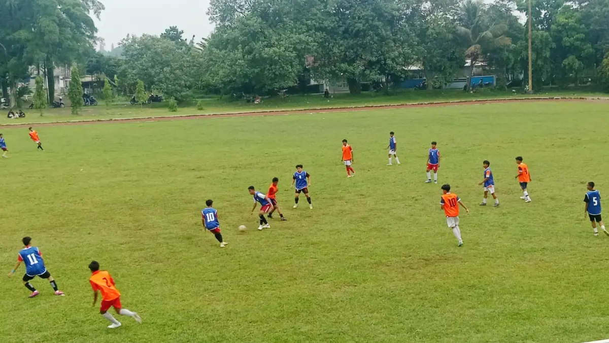 Seleksi pemain Bogor Raya FC U-17 yang berlangsung di Stadion Elang Bondol, Semplak, Selasa, 21 April 2026 siang. (Ruri/Radar Bogor)