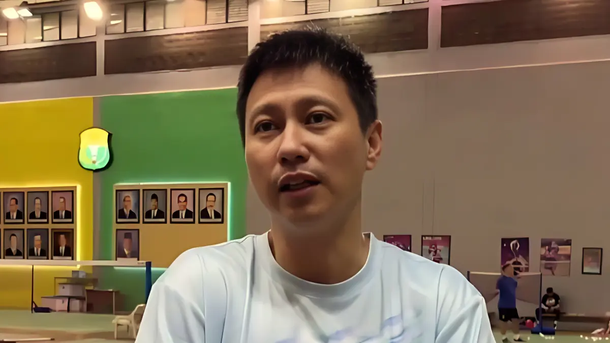 Pelatih tunggal putra, Indra Widjaja