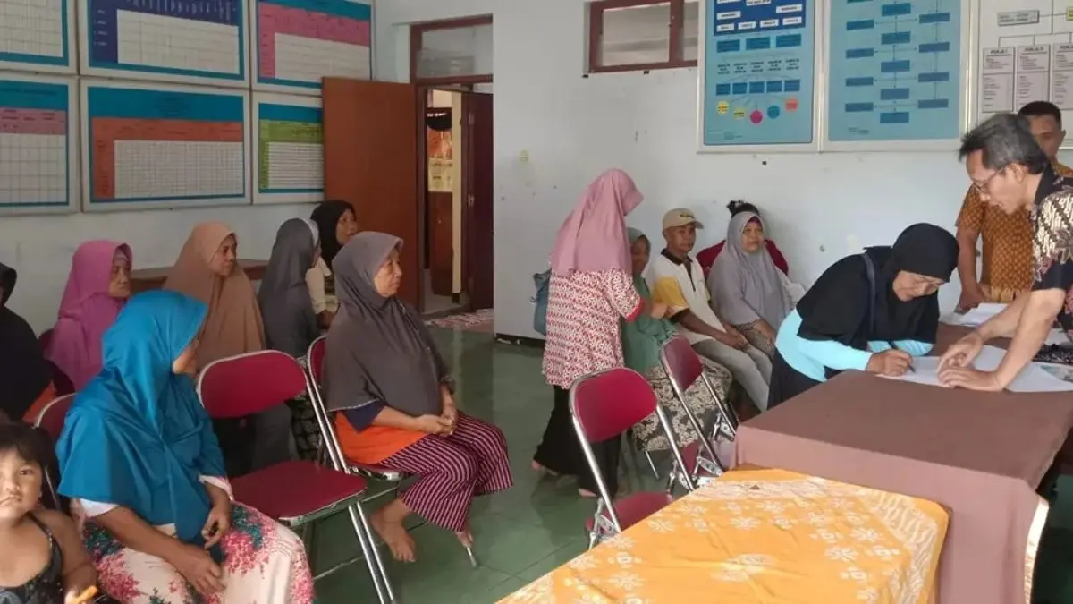 Ilustrasi penyaluran bantuan sosial atau bansos. (Foto:  Instagram @desagagaksipat)