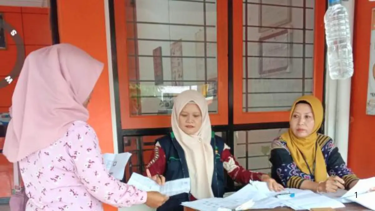 Ilustrasi verifikasi data KPM bansos PKH. (Foto: desatepus.gunungkidulkab.go.id)