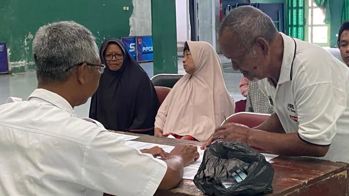 Ilustrasi Penyaluran Bansos PKH dan Sembako (Foto: Instagram @gunungpring.muntilan)
