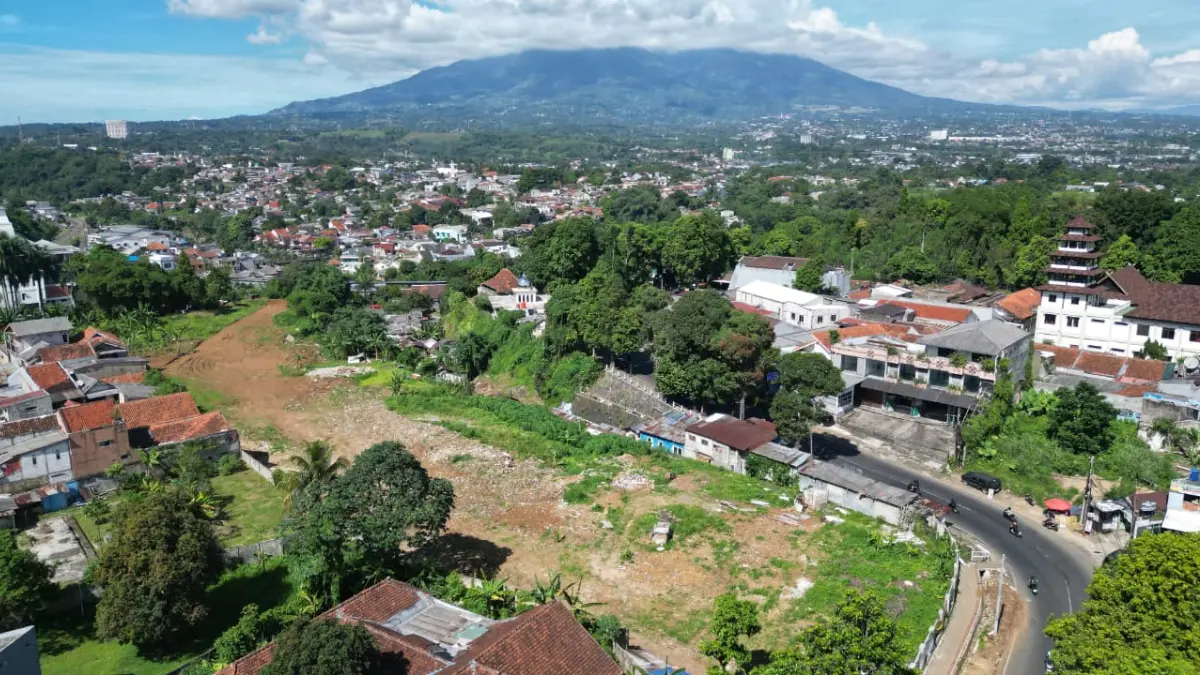 Lokasi pembangunan trase baru Jalan Saleh Danasasmita Batutulis Kota Bogor. (Foto: Aziz/Radar Bogor)