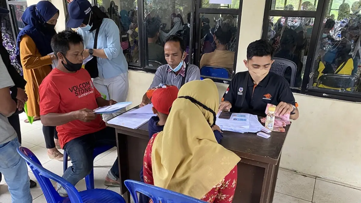 Ilustrasi Penyaluran Bansos PKH dan BPNT/Sembako (Foto: Instagram @bpkp_kalsel)