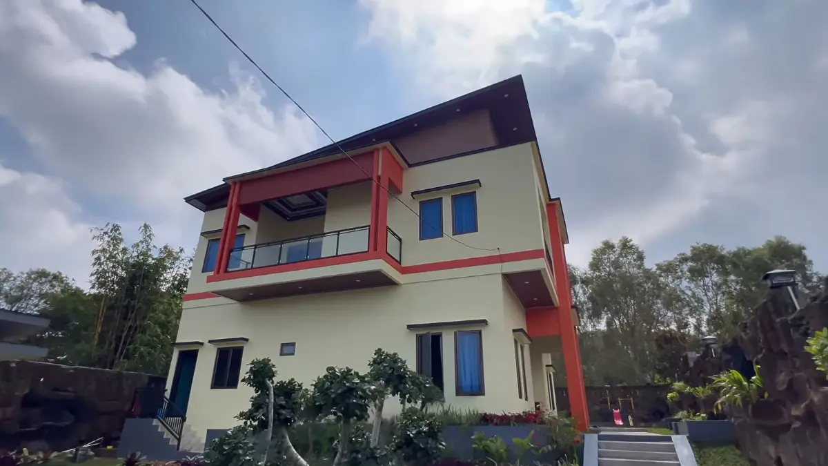 Villa Zakia by Casa De Luxury di Cisarua Bogor. (Foto: YouTube Haviz Amrizal)