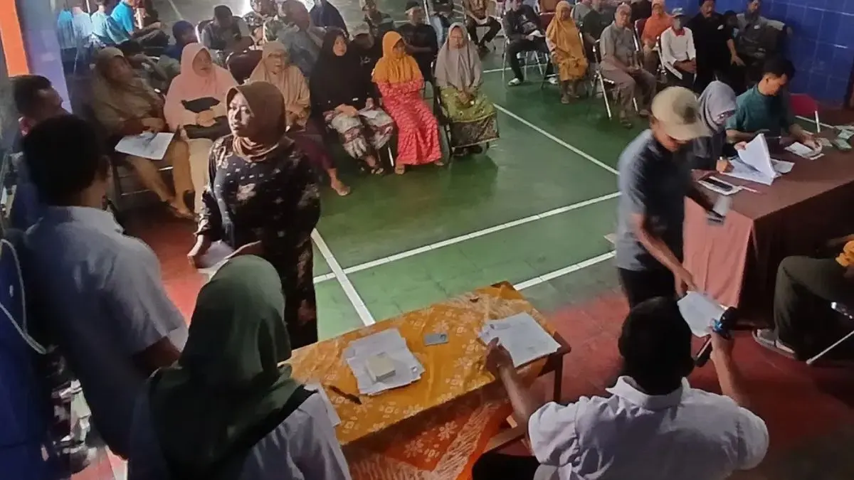 Ilustrasi KPM akan mengambil dana bansos. (Foto: Instagram @desagagaksipat)