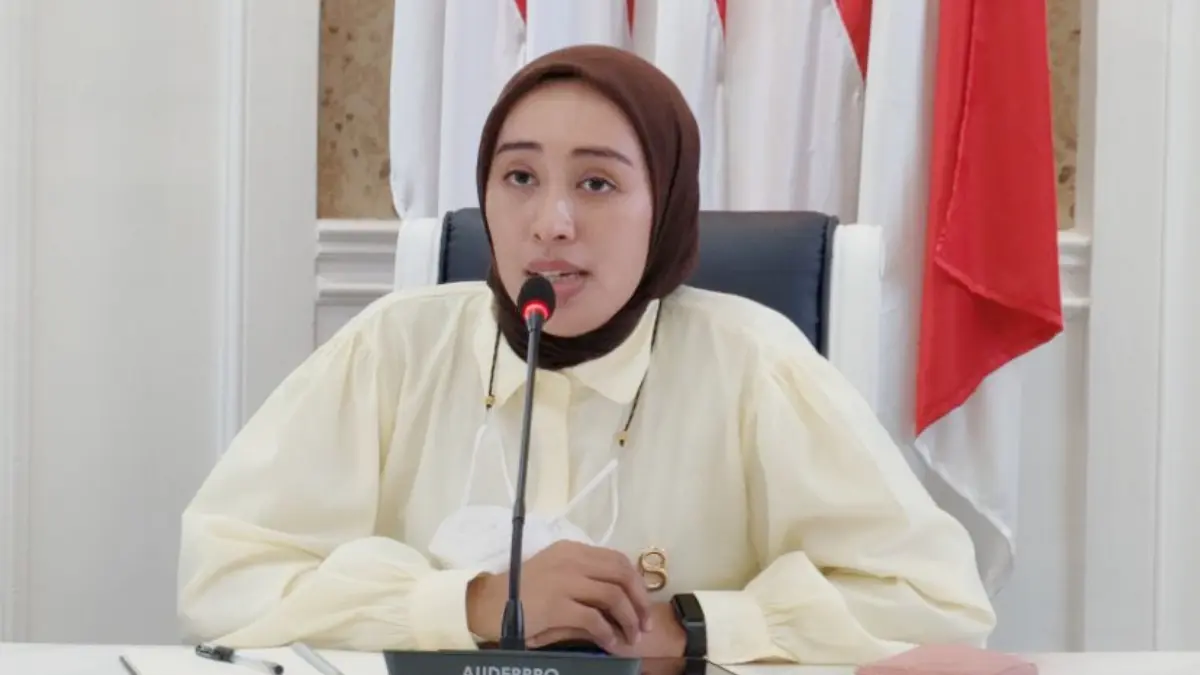 Rachma Nissa Fadliya saat masih menjabat sebagai Direktur Utama Perumda Trans Pakuan (PTP). (Dok. Humas Pemkot Bogor)