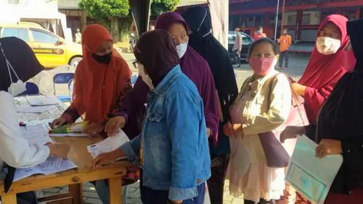 Ilustrasi. Penyaluran dana Bansos PKH BPNT. Foto: kelgadingkasri.malangkota.go.id