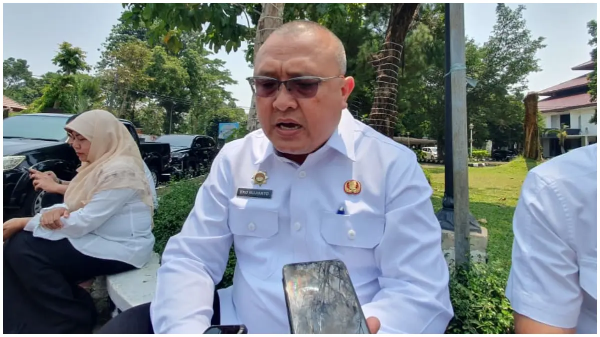 Kepala DPKP Kabupaten Bogor, Eko Mujiarto memberi tanggapan soal pembangunan jalan alternatif di Vepasamo Sentul City.