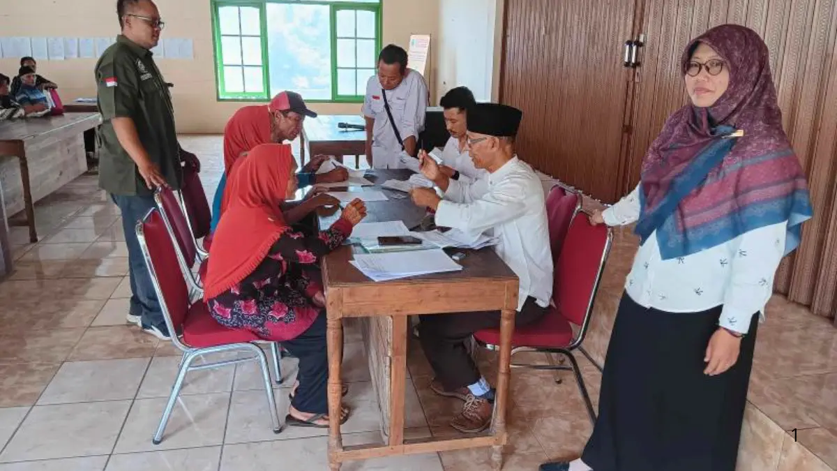 Ilustrasi penyaluran bansos pemerintah (Foto: desasumberwungu.gunungkidulkab.go.id)