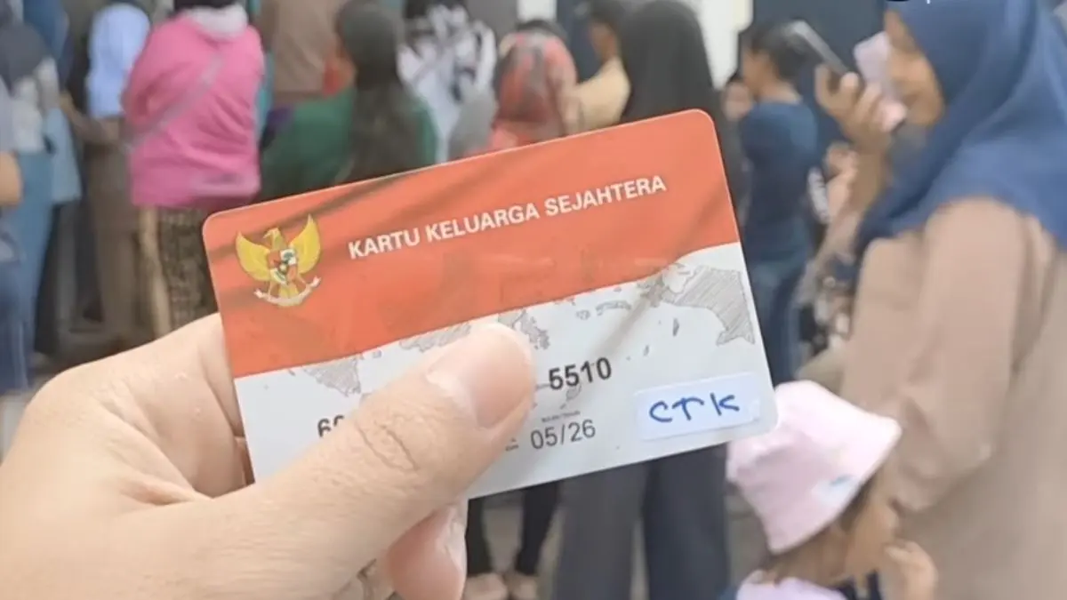 Ilustrasi pengecekan pencairan bansos tahap 2. (Foto: YouTube Arfan Saputra Channel)