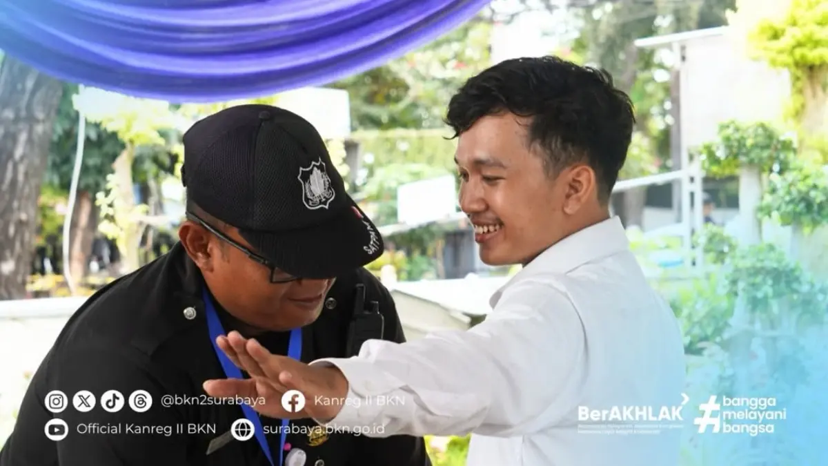 Ilustrasi tahap body checking sebelum peserta memasuki ruangan ujian Koperasi Desa 2026. (Foto: Instagram @bkn2surabaya)