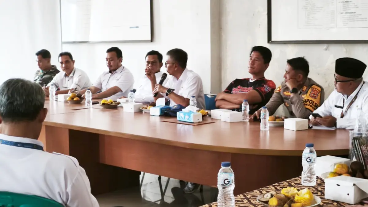 Pemerintah Kabupaten Bogor rapat koordinasi persiapan perayaan Hari Jadi Bogor (HJB) ke-544 di Kantor Desa Malasari, Kecamatan Nanggung. (Dok. Pemdes Malasari)