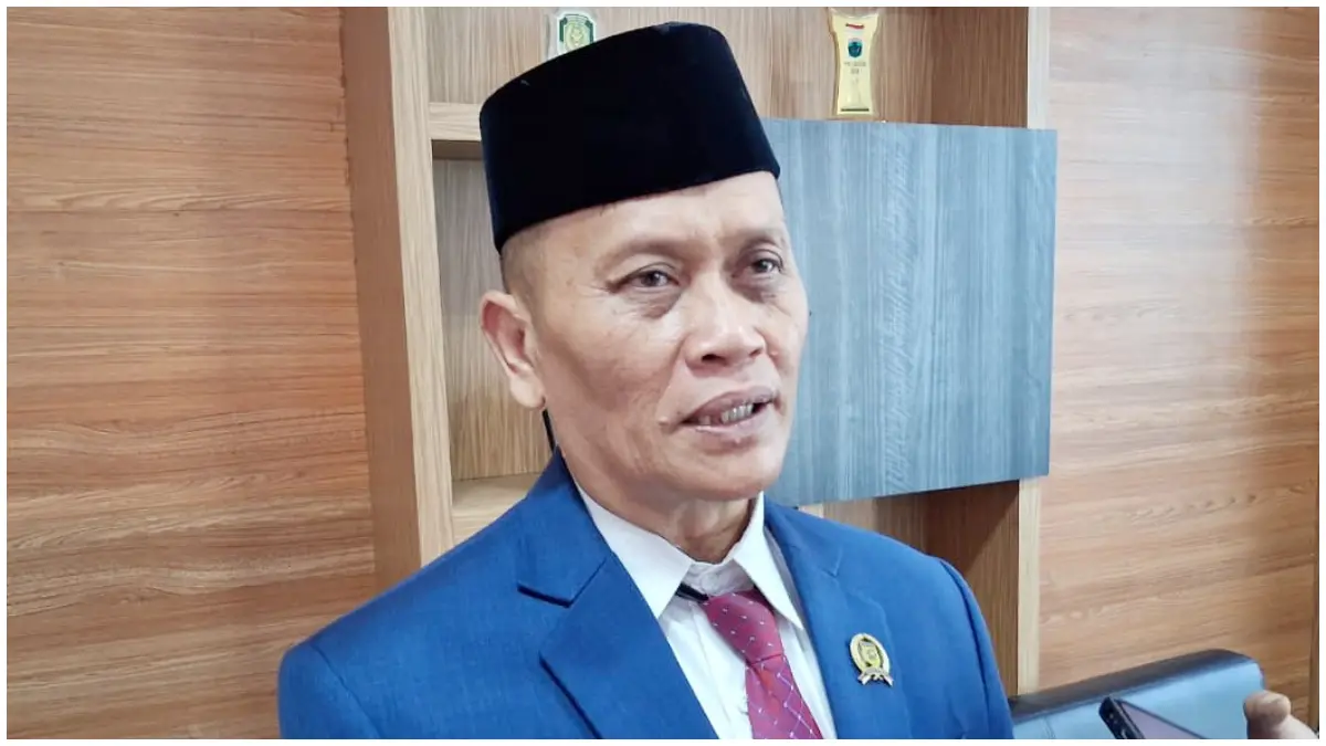 Ketua BMPS Kabupaten Bogor, Usep Nukliri saat memberikan keterangan soal Sekolah Maung kepada Radar Bogor. (Foto: Muhammad Ali/Radar Bogor)