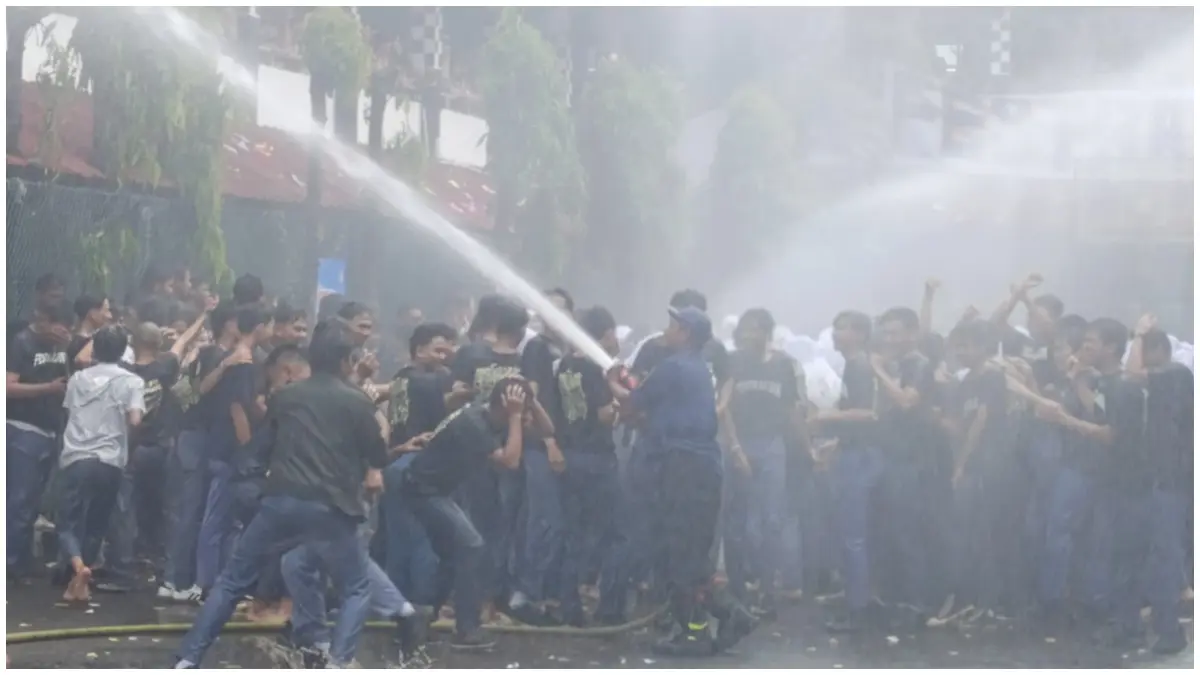 Suasana perpisahan siswa kelas XII SMAN 10 Kota Bogor. (Foto: SMAN 10 for Radar Bogor)