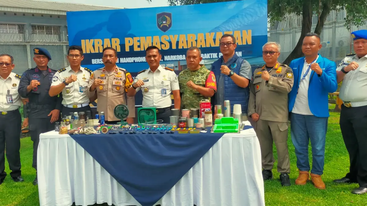 Apel Ikrar dan Sidak untuk menciptakan Lapas Gunungsindur Bogor bersih dari hand phone illegal, Narkoba dan penipuan. (Foto; Nasir/ Radar Bogor)