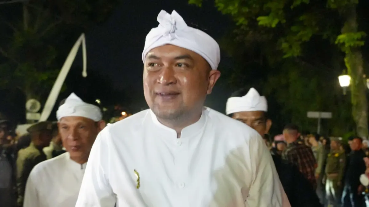 Bupati Bogor Rudy Susmanto menghadiri pawai budaya dalam rangka Milangkala Tatar Sunda. (Dok. Diskominfo Kabupaten Bogor)
