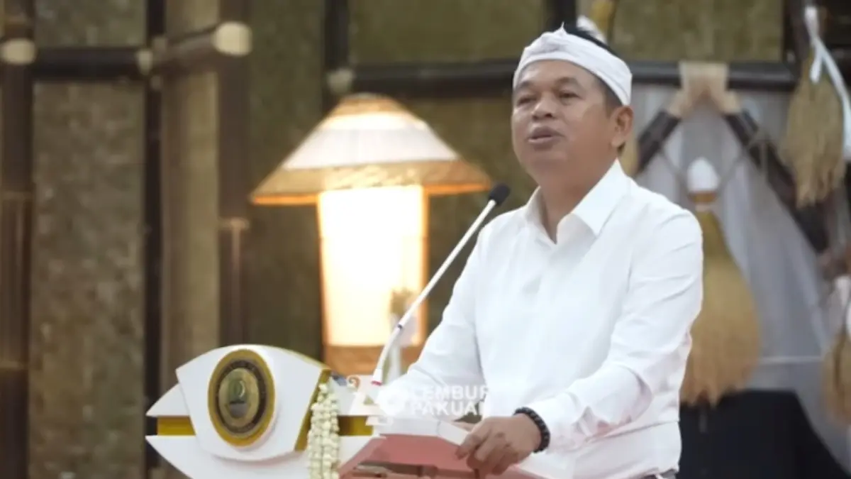 Gubernur Jawa Barat Dedi Mulyadi akan memperbaiki jembatan rusak di Dramaga, Kabupaten Bogor. (YouTube Lembur Pakuan Channel)