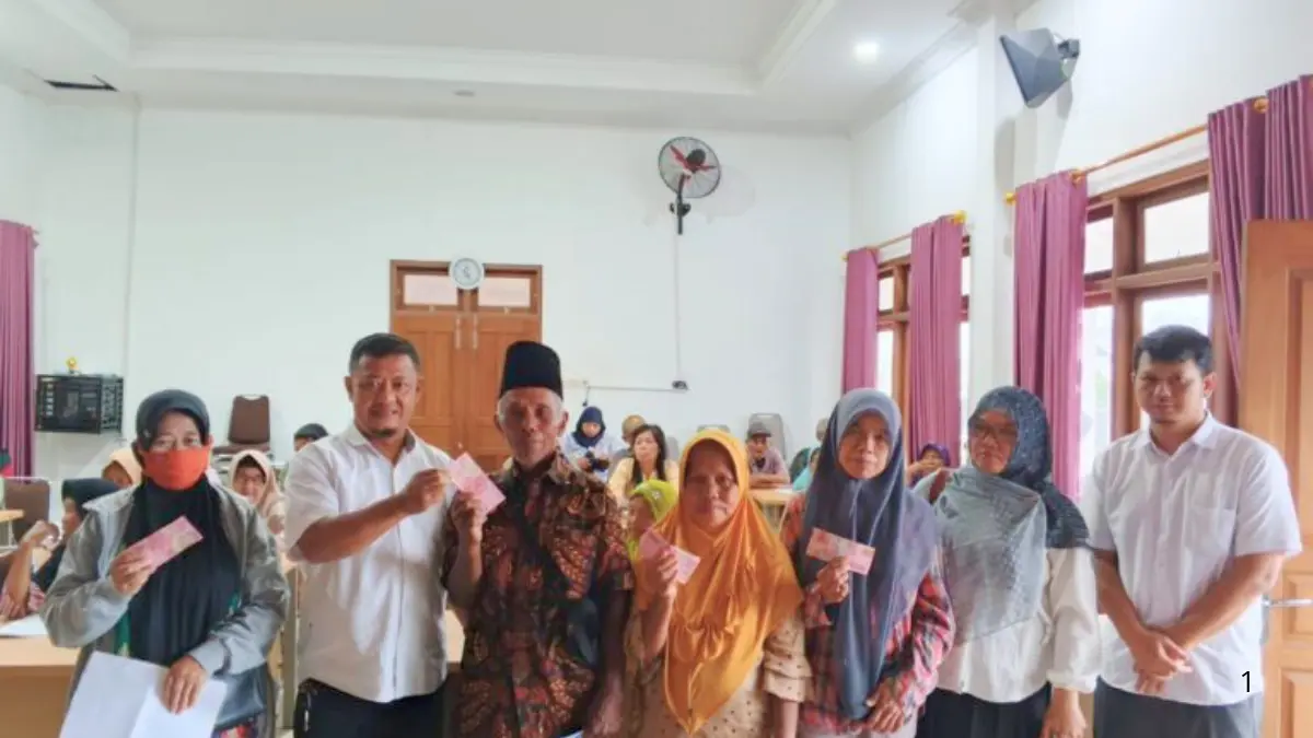 Ilustrasi Serah Terima Bansos (Foto: sukoharjosid.slemankab.go.id)