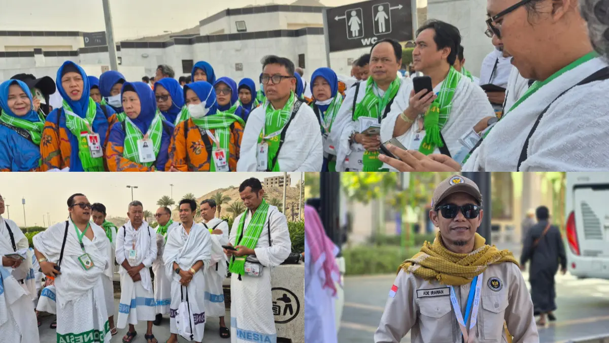 Ketua Kloter JKS 03, Ade Irawan (kanan bawah) bersama jamaah haji asal Kabupaten Bogor.