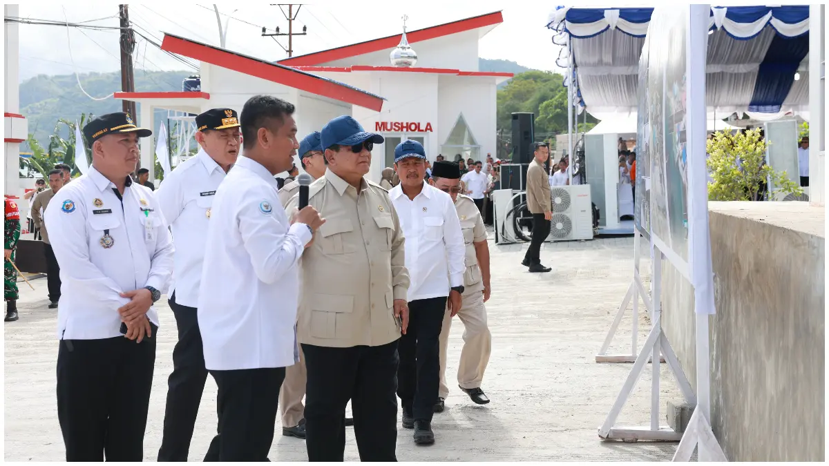 Presiden Prabowo saat melakukan kunjungan ke Kampung Nelayan Merah Putih (KNMP) di Gorontalo pada Sabtu 9 Mei 2026.