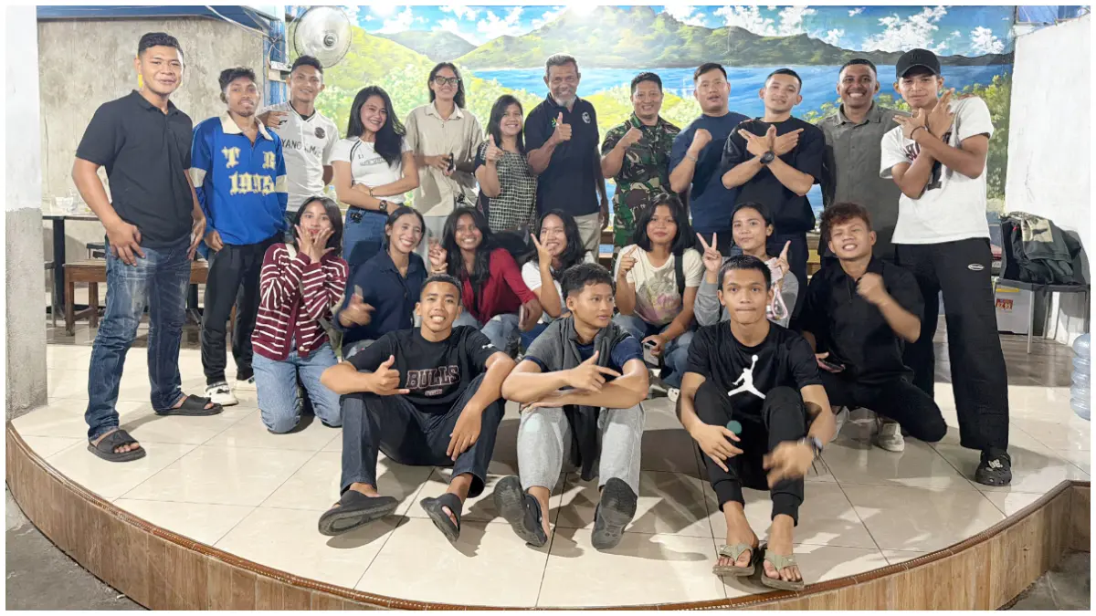 Atlet petinju dan pelatih yang tergabung ke dalam Sasana Kujang Asri. (Foto : Dok pribadi for Radar Bogor) 
