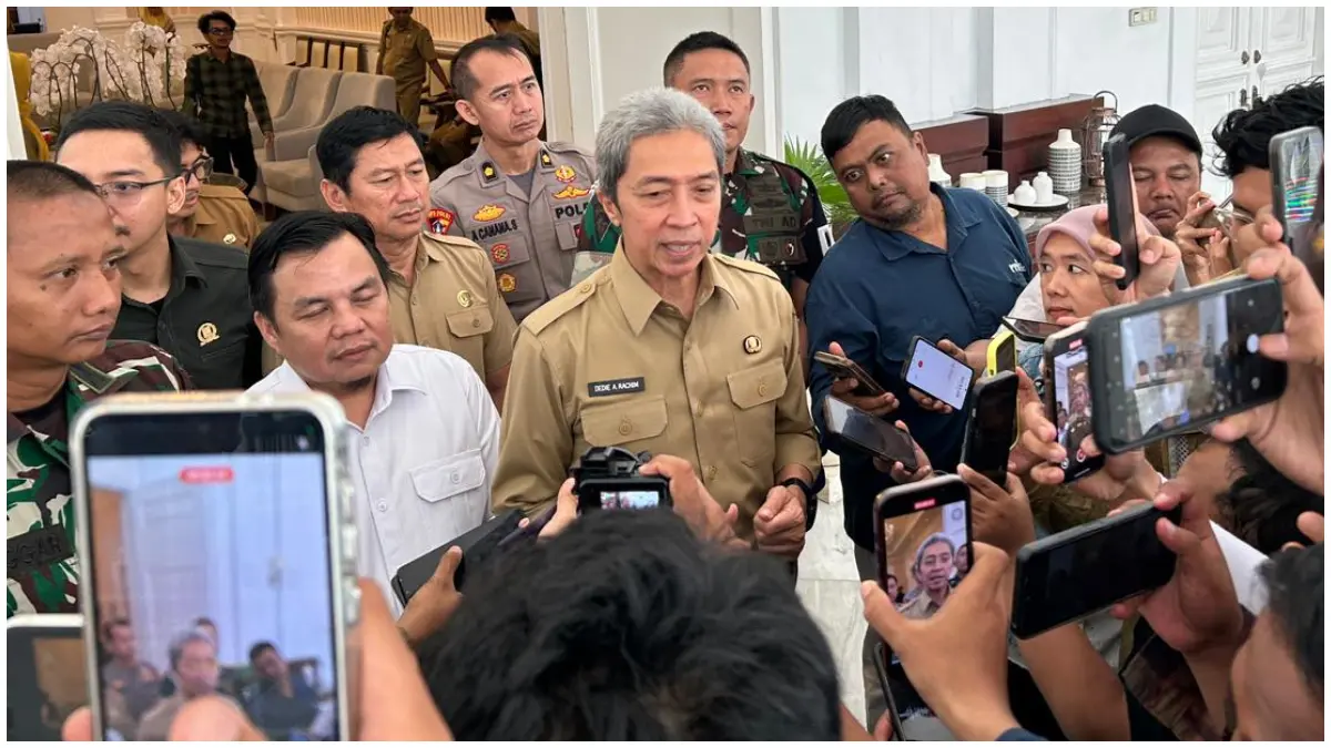Wali Kota Bogor Dedie Rachim saat menyampaikan keterangan soal SPMB Kota Bogor 2026.&nbsp; (Foto : Fauzan/Radar Bogor)