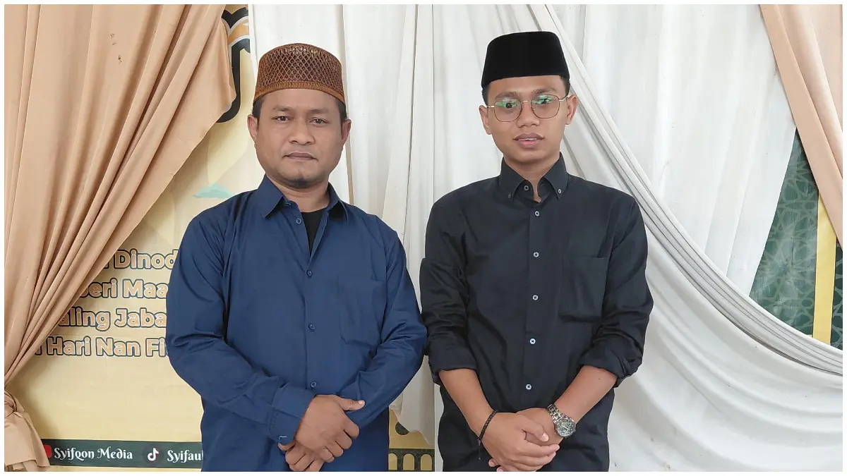 Pengurus Pondok Pesantren Syifaul Furqon di Desa Citapen, Kecamatan Ciawi, Kabupaten Bogor saat memberikan penjelasan.