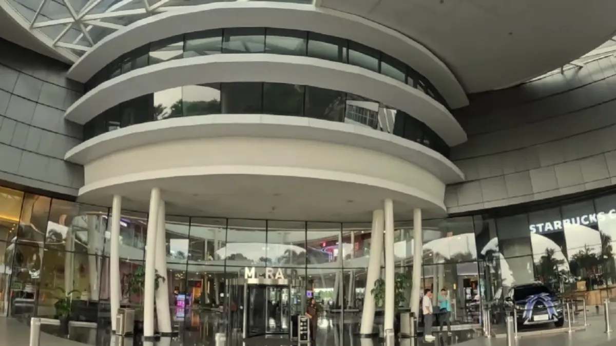 Resinda Park Mall jadi salah satu rekomendasi area belanja di Karawang.