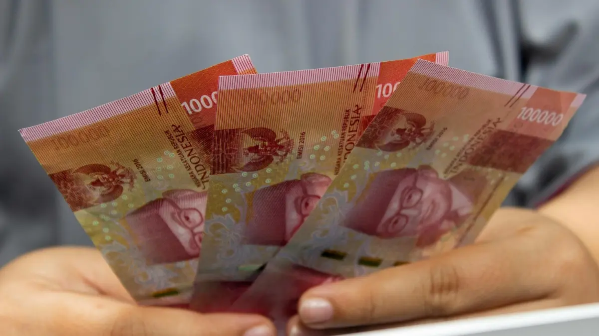 Ilustrasi Pencairan Bantuan Sosial oleh KPM. (Foto: Pexels/Ahsanjaya)