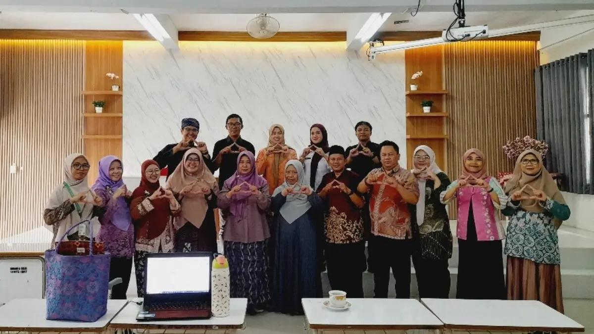 Pertemuan MGMP Sejarah Kota Bogor di Aula Graha, SMAN 6 Kota Bogor. (dokumentasi MGMP Sejarah Kota Bogor)