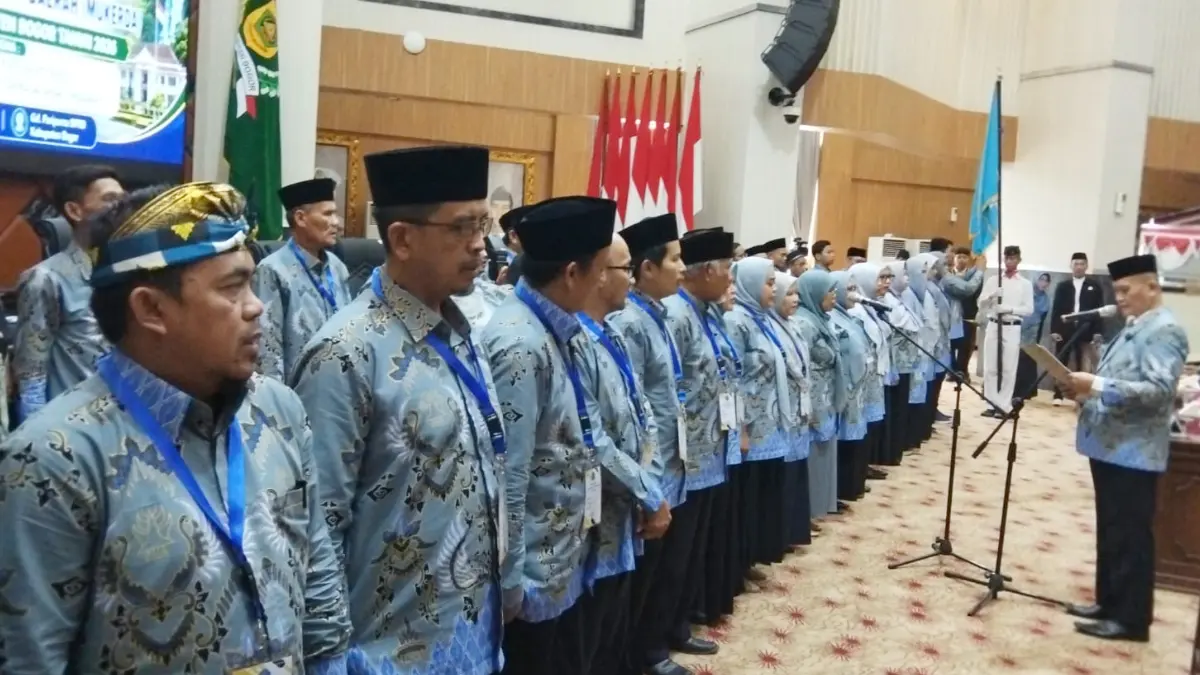 Prosesi pelantikan BMPS  Komisariat Kecamatan di Gedung Paripurna DPRD Kabupaten Bogor, Sabtu, 23 Mei 2026. (Muhammad Ali/Radar Bogor)