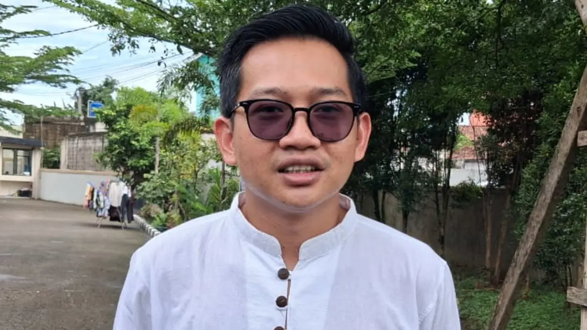 Apoteker asal Kabupaten Bogor Rian Nurdiana saat menyampaikan keterangan kepada Radar Bogor, Senin, 25 Mei 2026. (Muhammad Ali/Radar Bogor)