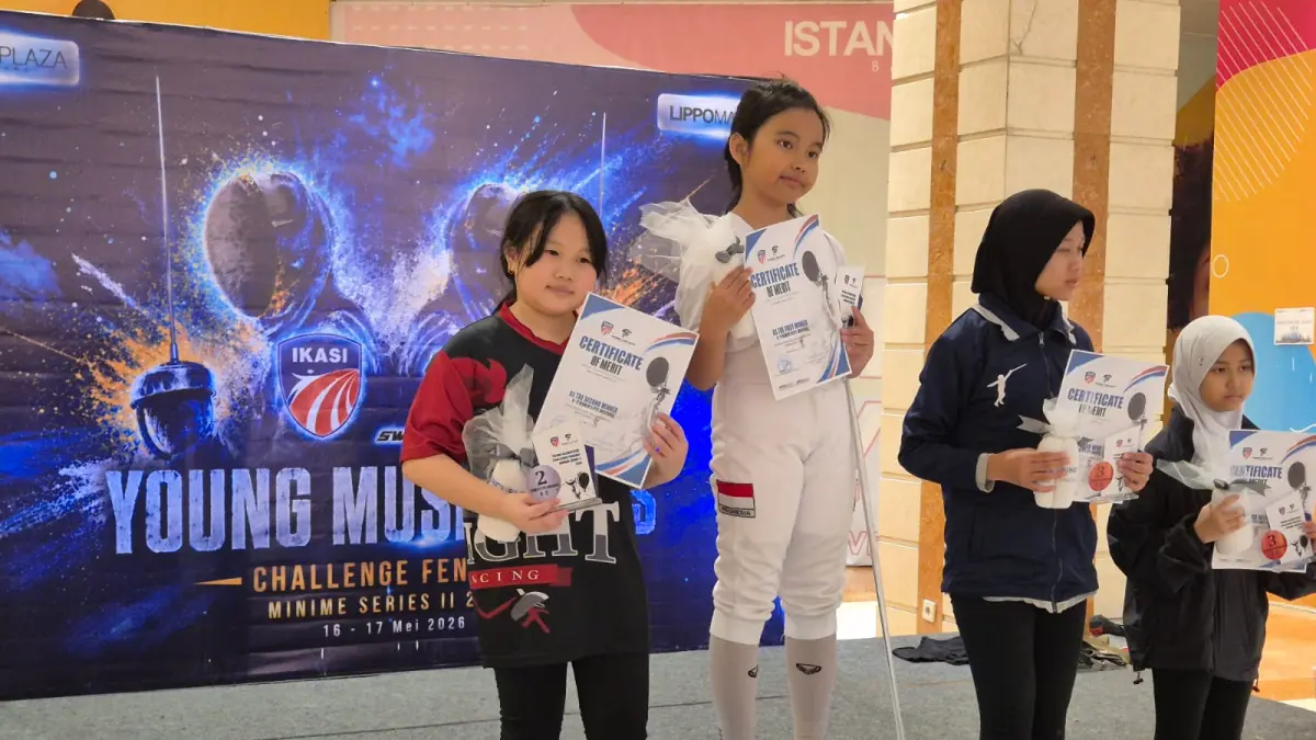 Atlet anggar Kota Bogor meraih prestasi di Kejuaraan Young Muskeeters Challenge. (Dok Humas IKASI Kota Bogor)