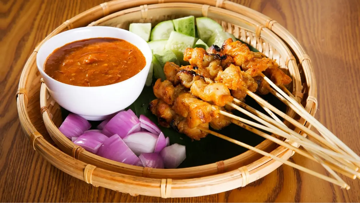 Menu sate kambing. (Foto: RVRSPTR Lab/Pexels)