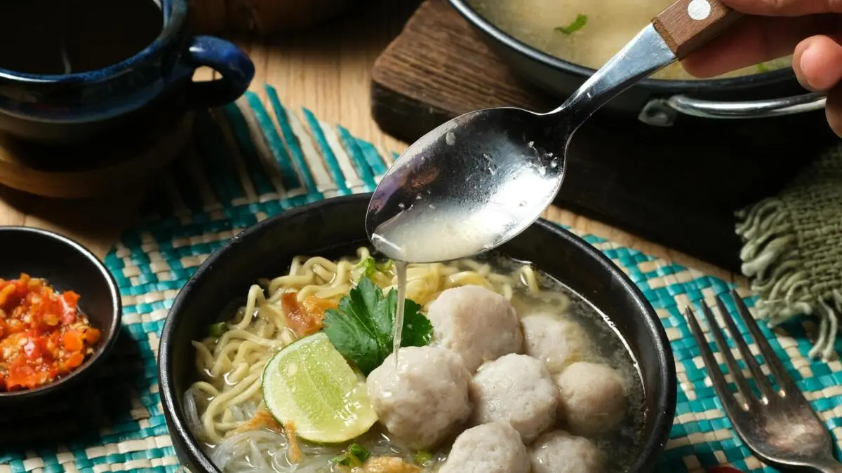 Ilustrasi bakso di Medan. (Foto: Pexels/Tiya NH)