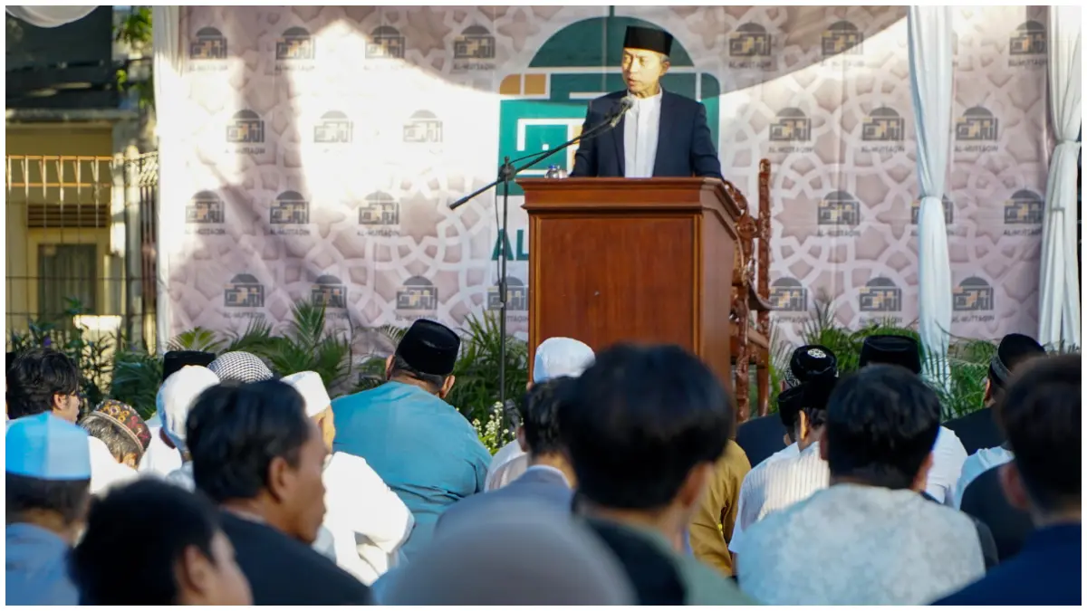 Wali Kota Bogor Dedie Rachim pada pelaksanaan Salat Idul Adha 1447 H di Masjid Al-Muttaqin. (Foto: Aziz/Radar Bogor)