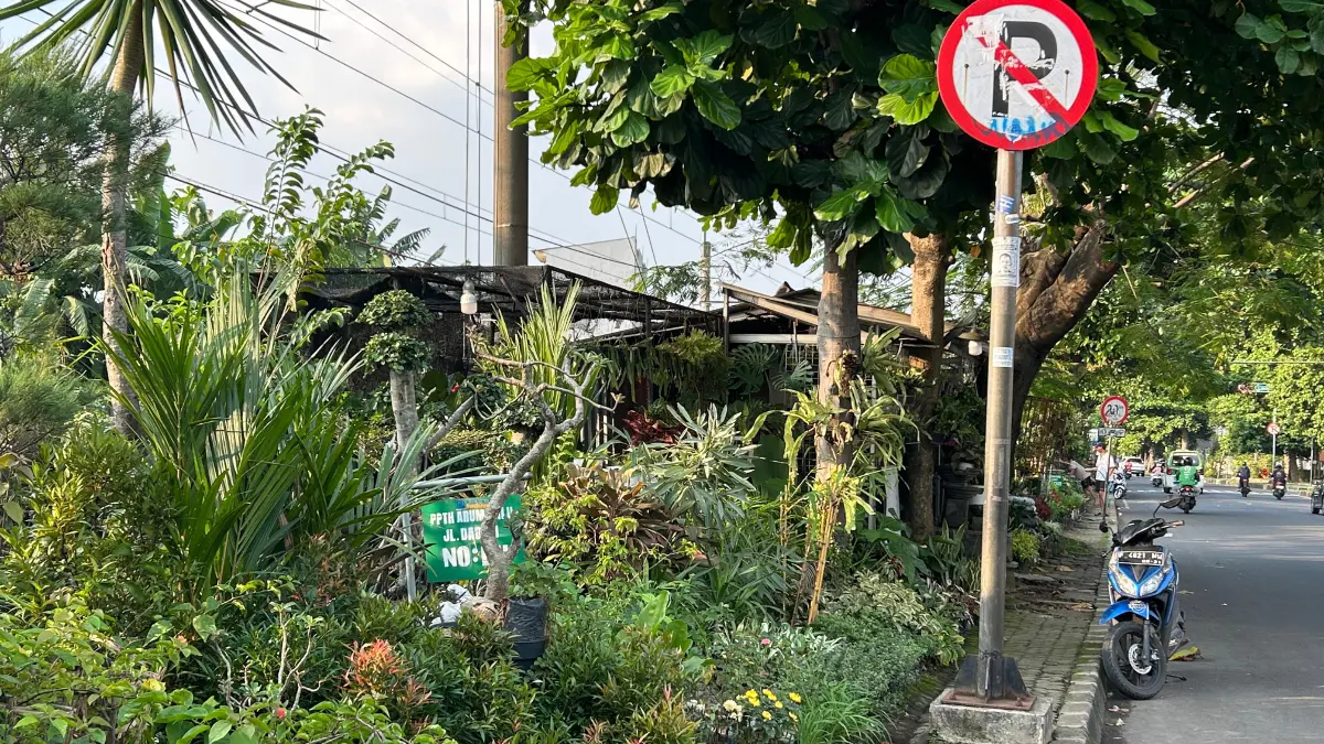 Kondisi terkini pedagang bunga di Jalan Dadali, Kota Bogor. Foto: Fauzan/Radar Bogor