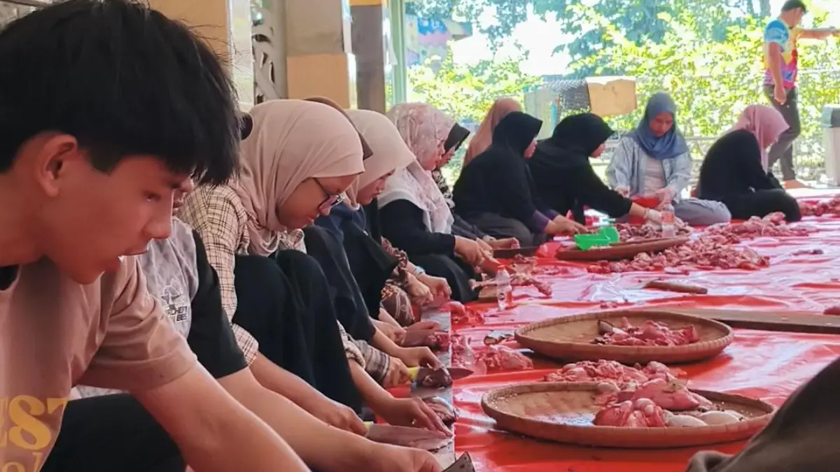 SIT BBS Bogor sembelih 5 sapi dan 26 domba saat Idul Adha 1447 H. Foto: Dok SIT BBS Bogor
