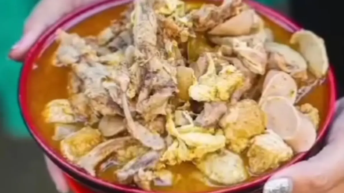 Kuliner seblak di Bogor. (Foto: Instagram/@seblakrorongkongtehmemey)