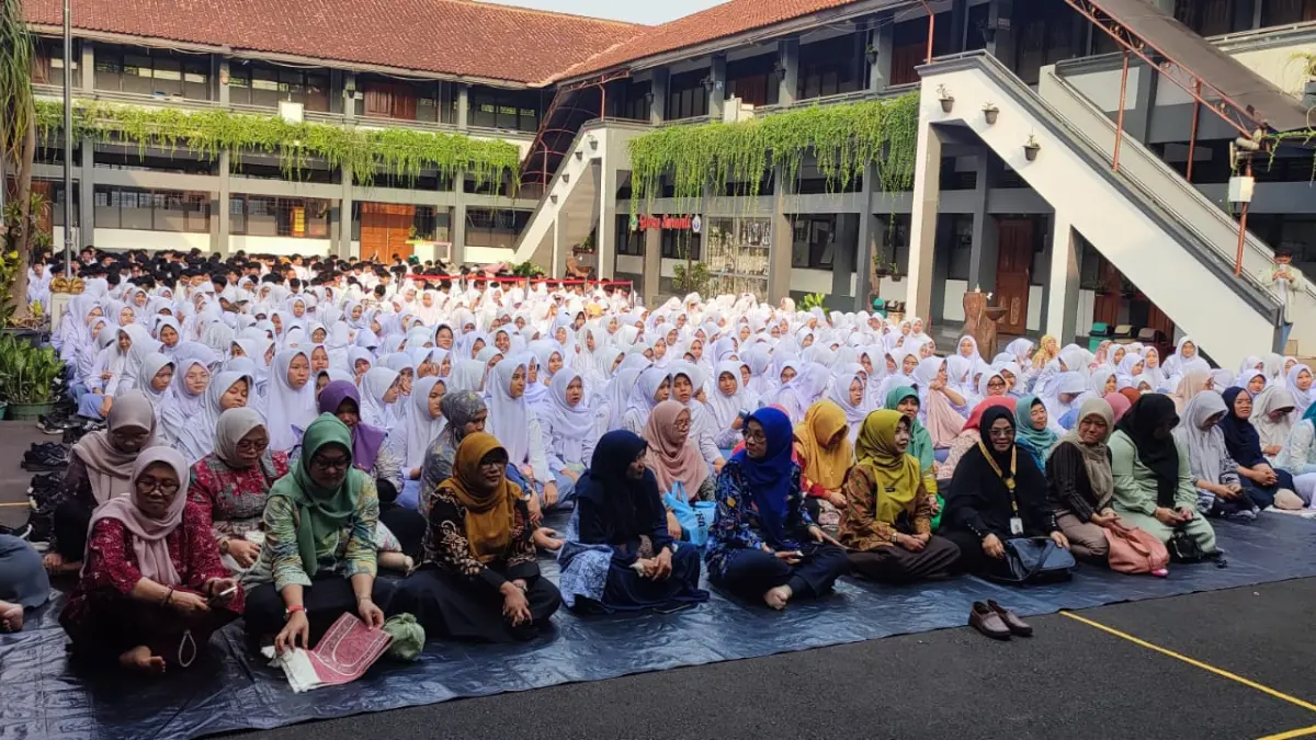 Salat Idul Adha di SMAN 5 Kota Bogor. Foto: Dok SMAN 5 Kota Bogor