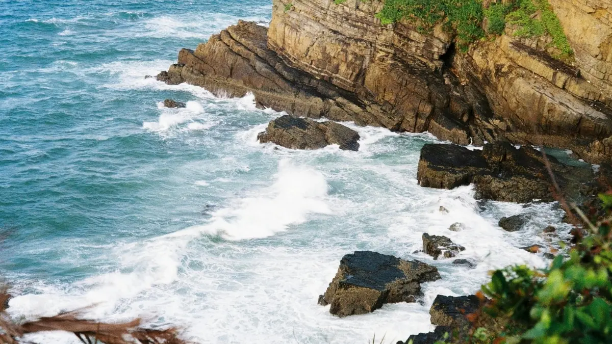 Ilustrasi pemandangan pantai di Banten. Foto: Pexels/Q.Hung Pham
