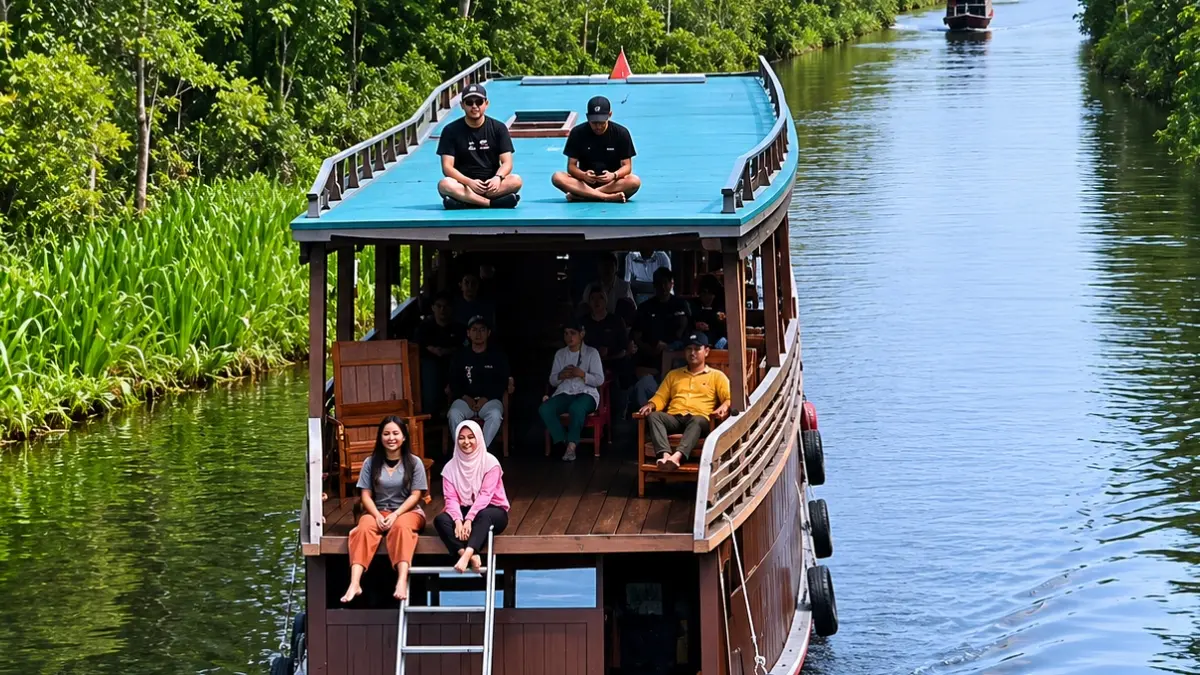 Ilustrasi wisatawan di taman nasional tanjung puting. (Foto: Instagram @btn_tanjungputing)
