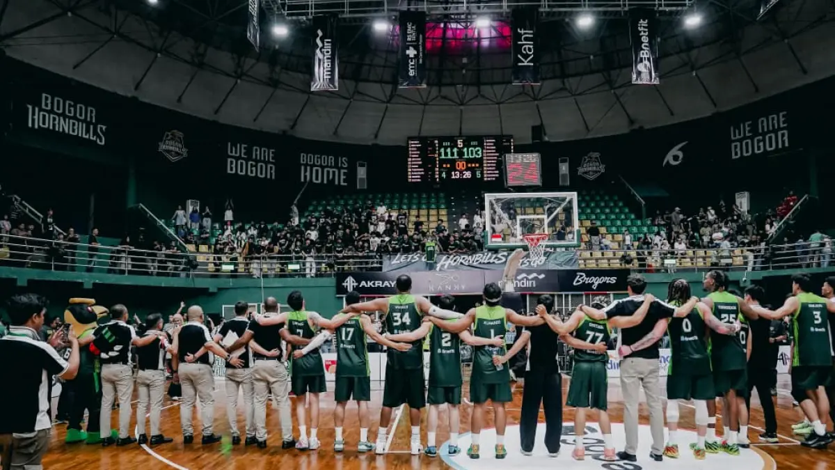 Kemenangan Bogor Hornbills atas Kesatria Bengawan Solo pada laga penentuan Playoffs IBL 2026 di GOR Laga Tangkas, Gelora Pakansari, Kecamatan Cibining, Kabupaten Bogor. (Foto: Bogor Hornbills for Radar Bogor)