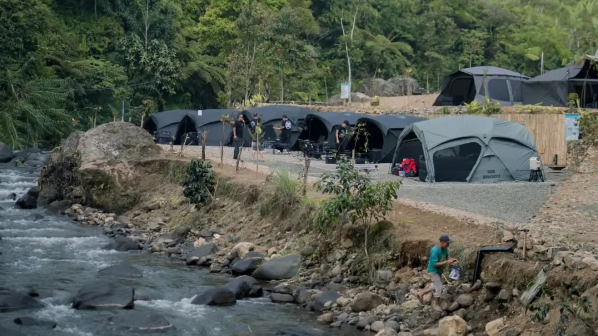 Ciherang Riverside Camping, Bandung, Foto: Instagram